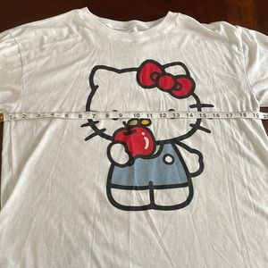 Hello Kitty T-shirt